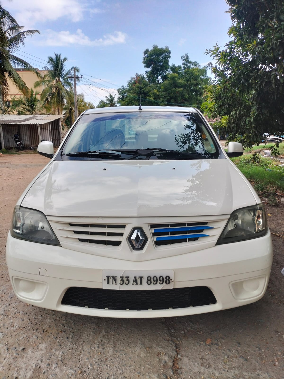 Drive Away with This Great Deal on a Pre-Owned Mahindra Logan!